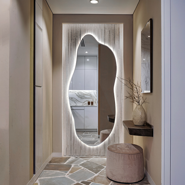 Ledes szimmetria nélküli tükör 45x100 cm