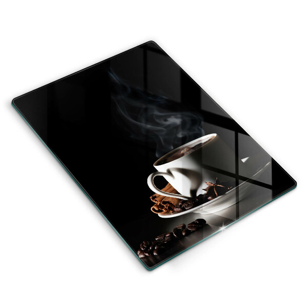Üveg vágódeszka Egy csésze forró kávé
