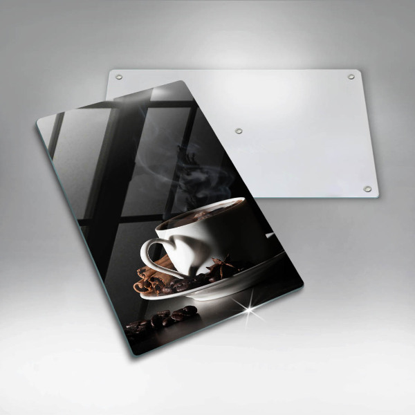 Üveg vágódeszka Egy csésze forró kávé