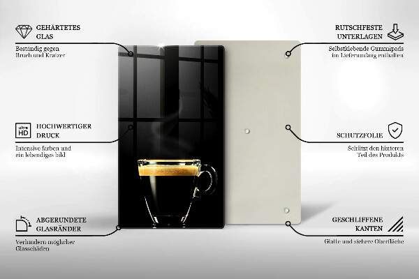 Üveg vágódeszka Egy pohár fekete kávé