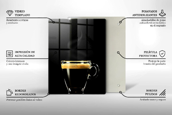 Üveg vágódeszka Egy pohár fekete kávé