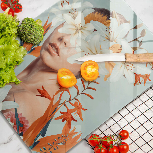 Üveg vágódeszka Nő virágban