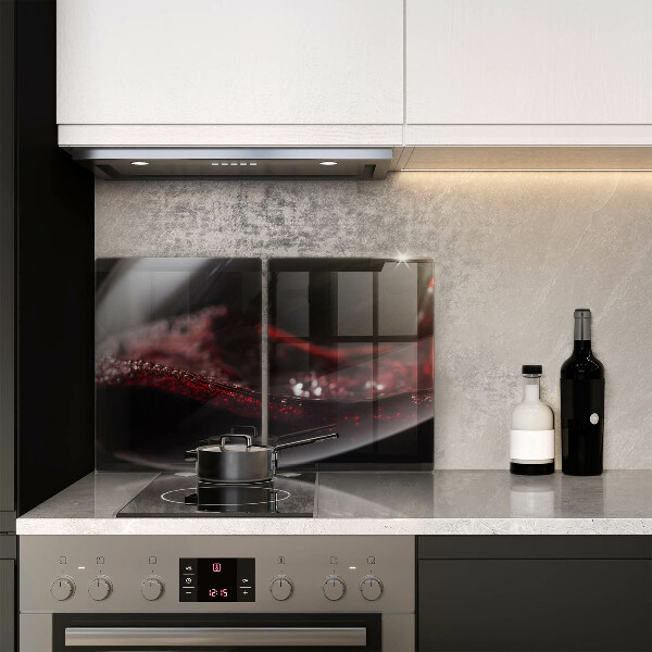 Üveg vágódeszka Vörösbor egy pohárban