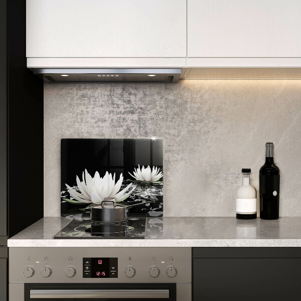 Üveg vágódeszka Fehér liliomok a vízen