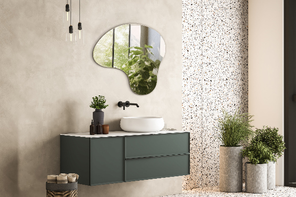 Tükör furcsa forma keret nélküli 68x67 cm