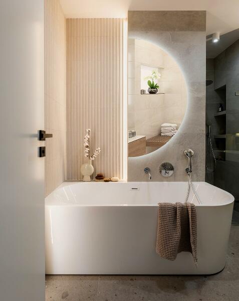 Félkör tükör 25x50 cm