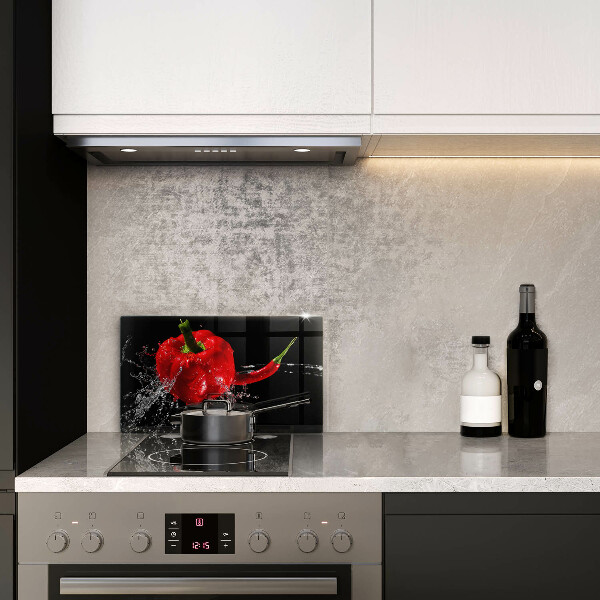 Tűzhelyvédő Piros paprika vízben