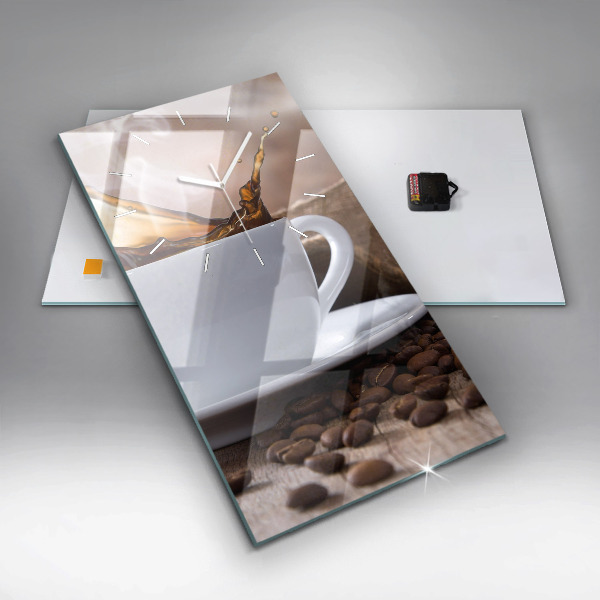 Téglalap alakú üvegóra Egy csésze kávét