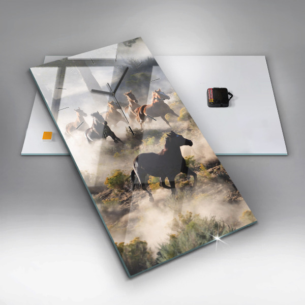 Téglalap alakú üvegóra Rohanó lovak csordája