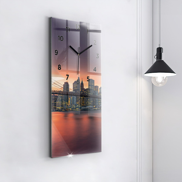 Téglalap alakú üvegóra New York East River