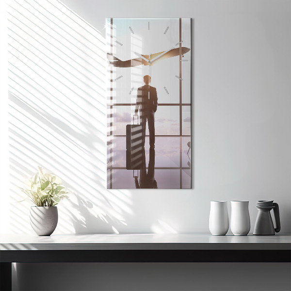 Téglalap alakú üvegóra Férfi a repülőtéren