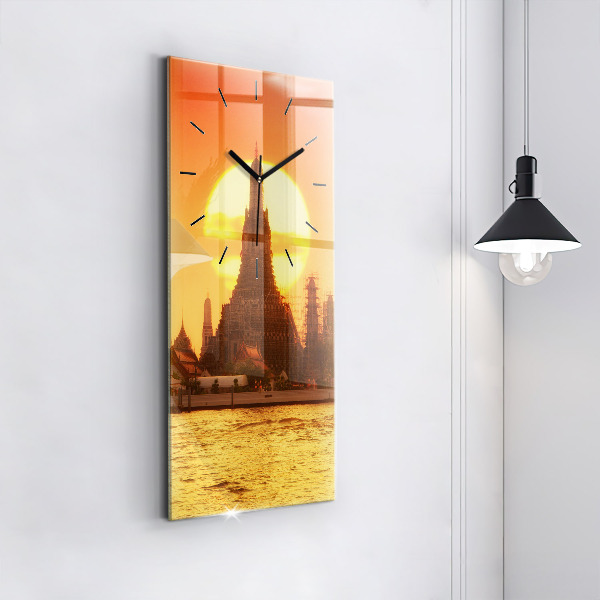 Téglalap alakú üvegóra Wat Arun Bangkok Thaiföld