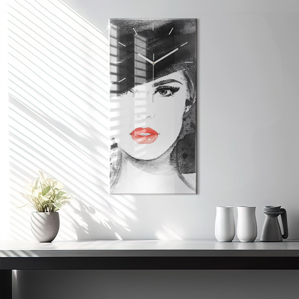 Téglalap alakú üvegóra Nő kalapban