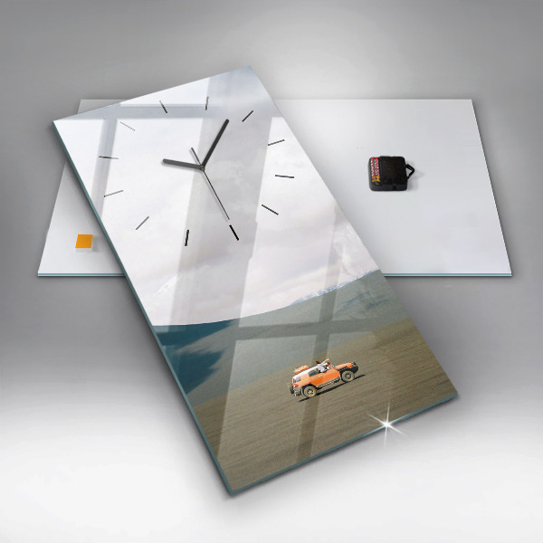 Téglalap alakú üvegóra Jármű a kamcsatkai sivatagban