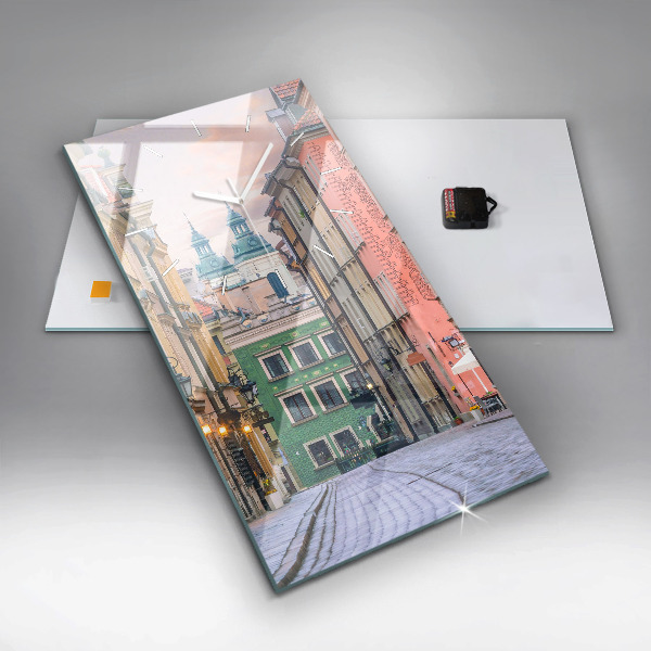 Téglalap alakú üvegóra Óváros Varsóban