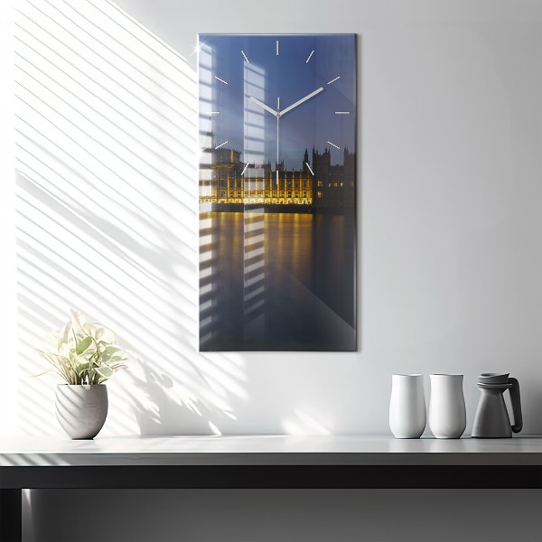 Téglalap alakú üvegóra Winchester Palace London