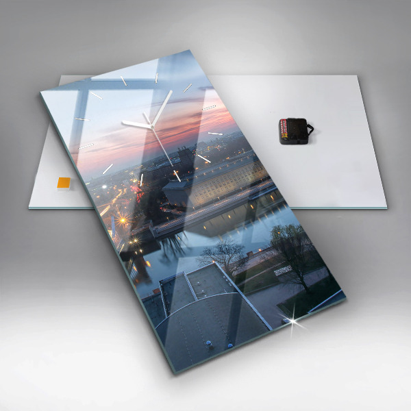 Téglalap alakú üvegóra Wroclaw egy drónból