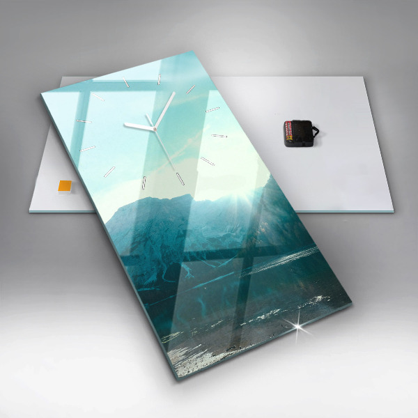 Téglalap alakú üvegóra Hegy és folyó Lengyelországban