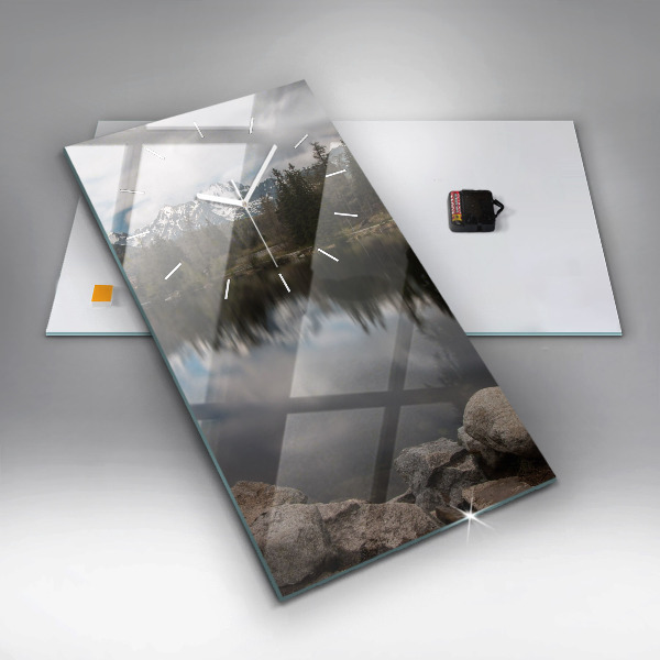 Téglalap alakú üvegóra Magas-Tátra Szlovákiában