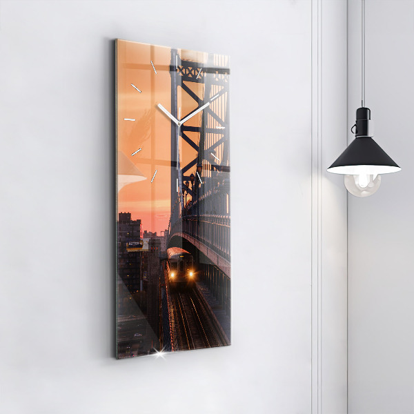 Téglalap alakú üvegóra Benjamin Franklin híd