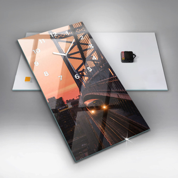 Téglalap alakú üvegóra Benjamin Franklin híd