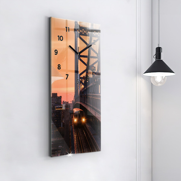 Téglalap alakú üvegóra Benjamin Franklin híd