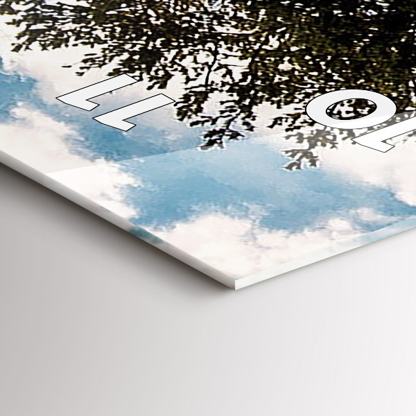 Téglalap alakú üvegóra Egy fa a dombon