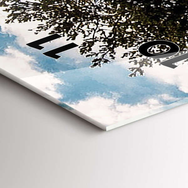 Téglalap alakú üvegóra Egy fa a dombon