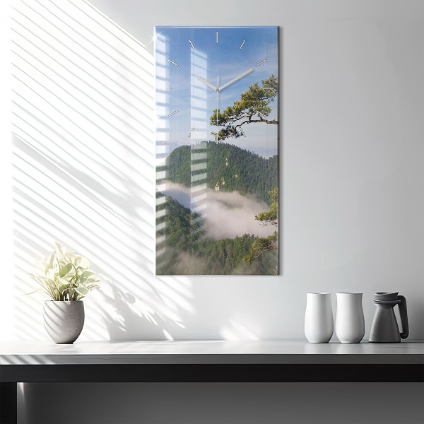 Téglalap alakú üvegóra Sokolica csúcs a Pieniny-hegységben