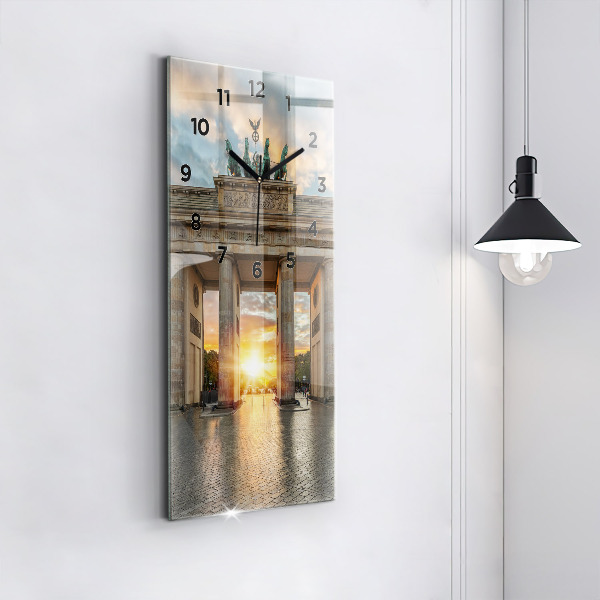 Téglalap alakú üvegóra Brandenburgi kapu Berlinben