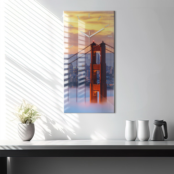 Téglalap alakú üvegóra San Francisco híd