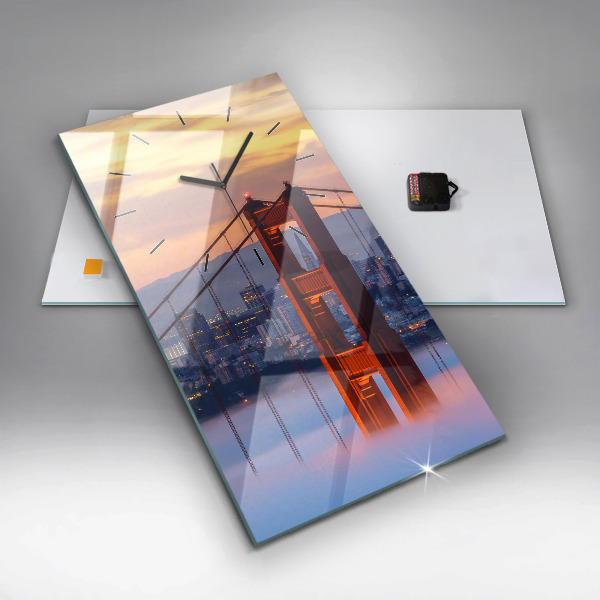 Téglalap alakú üvegóra San Francisco híd