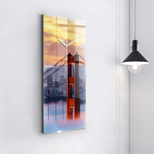 Téglalap alakú üvegóra San Francisco híd