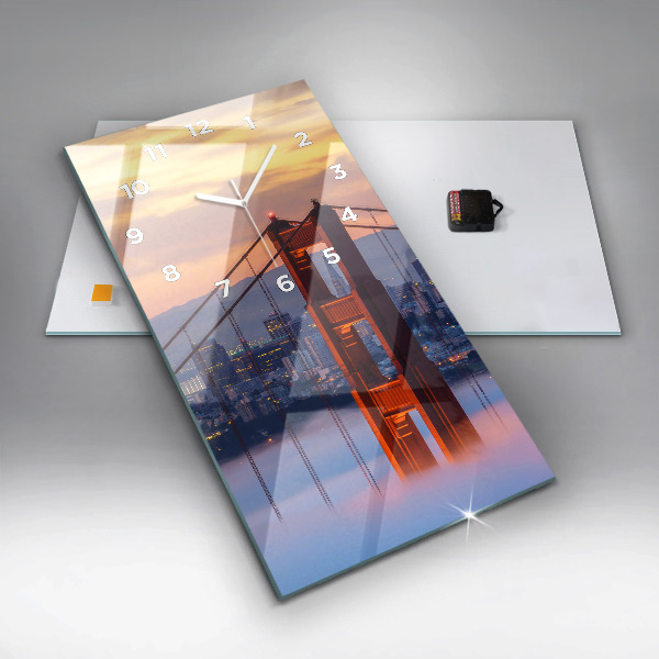 Téglalap alakú üvegóra San Francisco híd