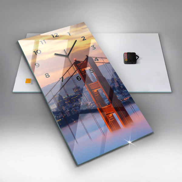 Téglalap alakú üvegóra San Francisco híd