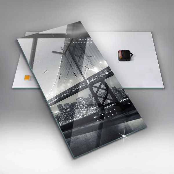 Téglalap alakú üvegóra San Francisco híd éjjel