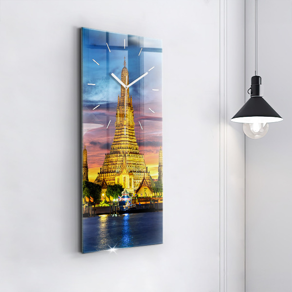 Téglalap alakú üvegóra Templom Bangkokban, Thaiföldön