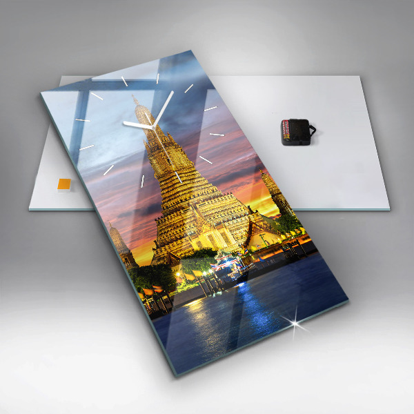 Téglalap alakú üvegóra Templom Bangkokban, Thaiföldön