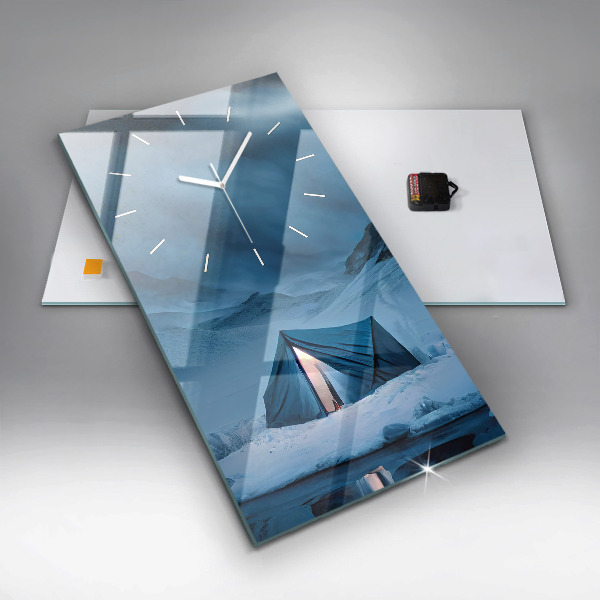 Téglalap alakú üvegóra Sátor Izland hegyei között