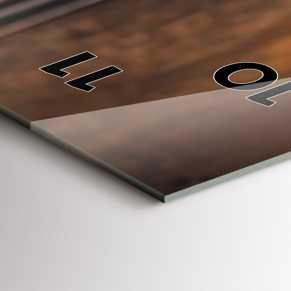 Téglalap alakú üvegóra Egy csésze kávét