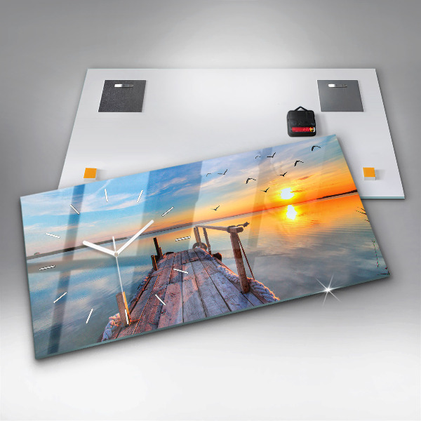 Vízszintes üvegóra Tó mólója