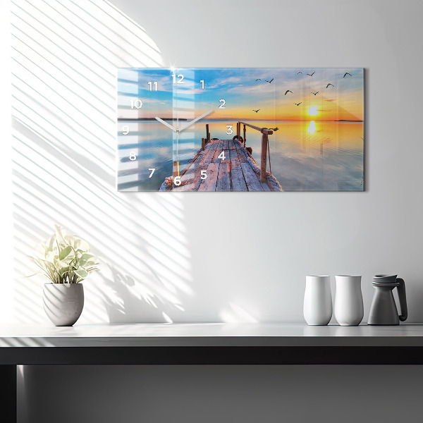 Vízszintes üvegóra Tó mólója