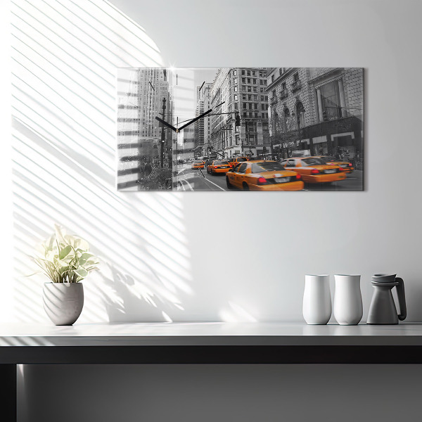 Vízszintes üvegóra Manhattan és a taxik