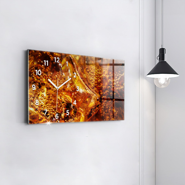 Vízszintes üvegóra Közeli kép az italról