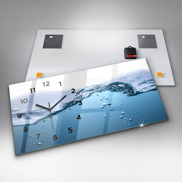 Vízszintes üvegóra Közeli kép a vízről