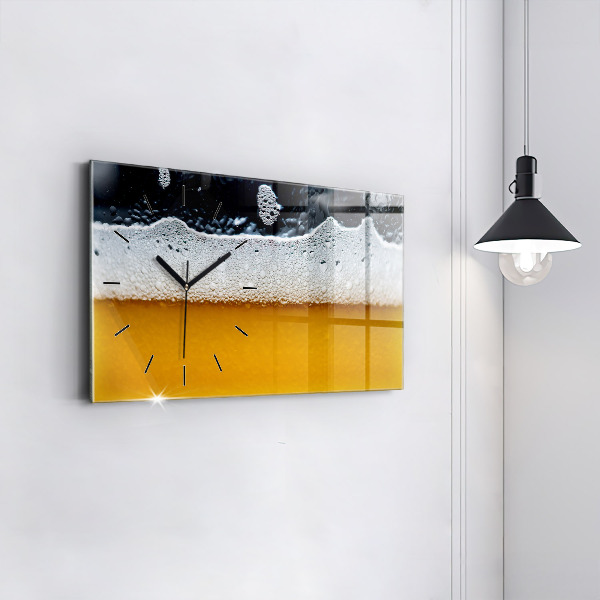 Vízszintes üvegóra Közeli kép a sörről