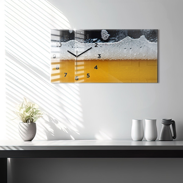 Vízszintes üvegóra Közeli kép a sörről