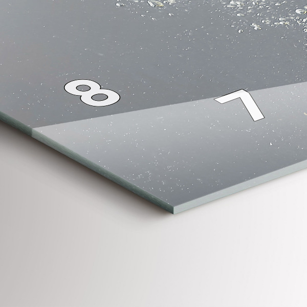 Vízszintes üvegóra Citrus vízben