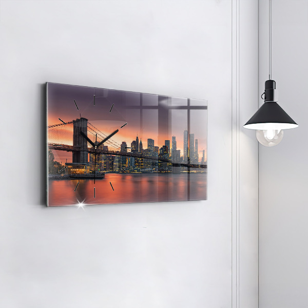 Vízszintes üvegóra New York East River