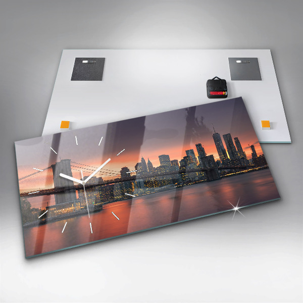 Vízszintes üvegóra New York East River